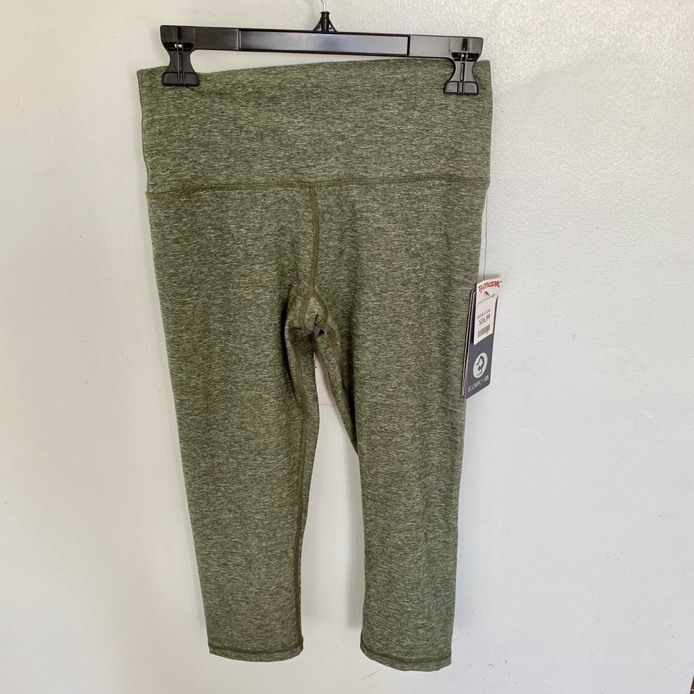 NWT high waisted cropped legging